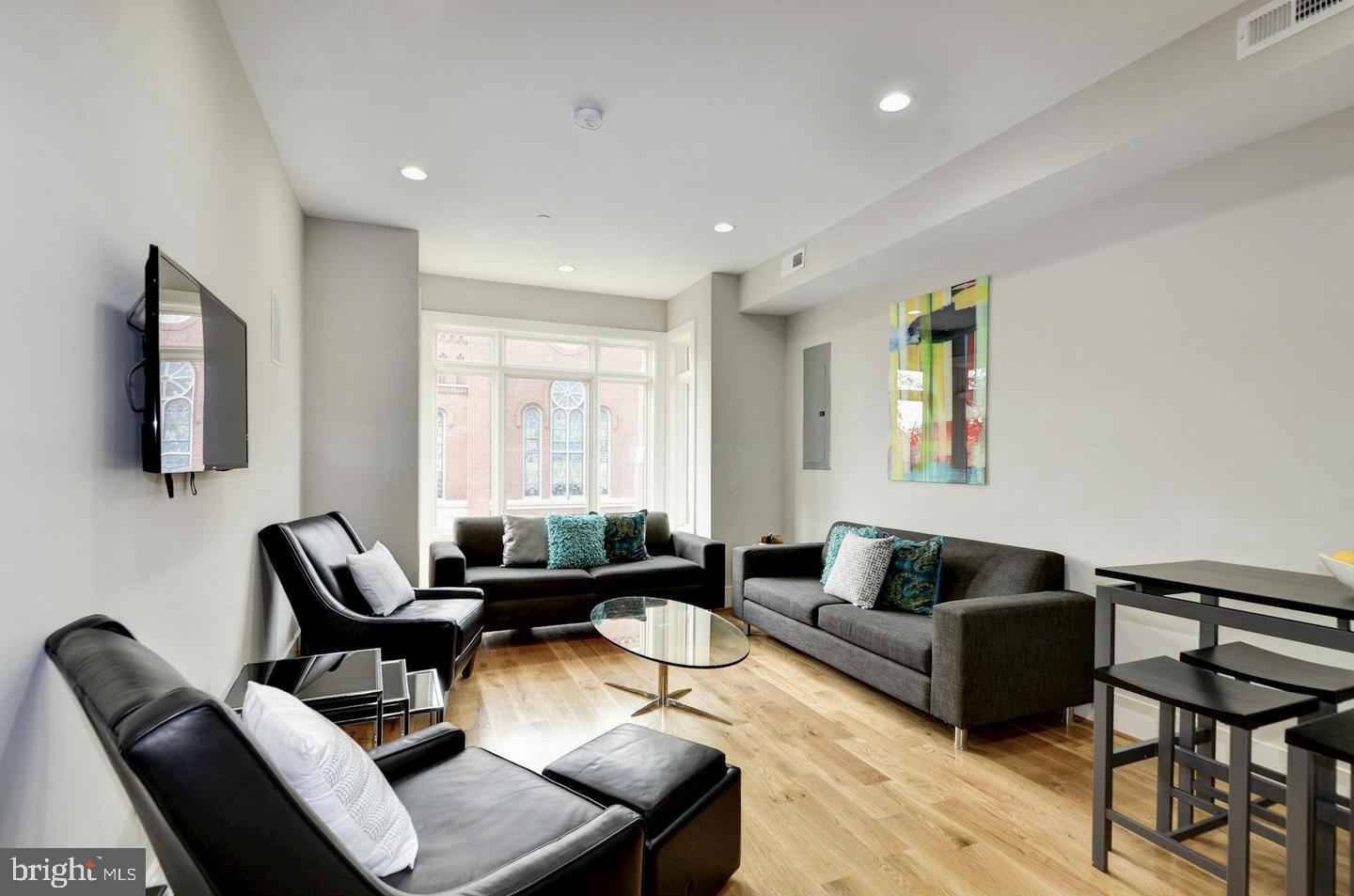 OLD CITY #1 - Residential Lease