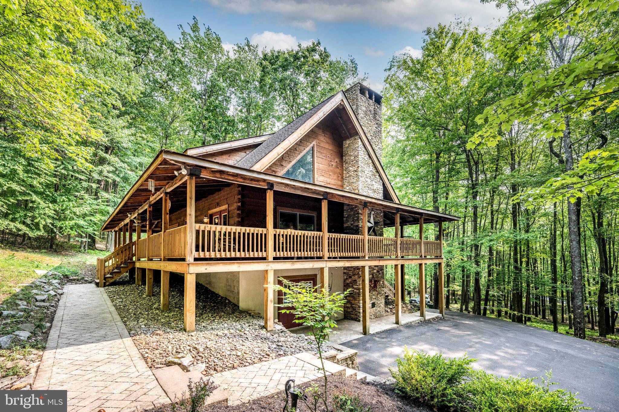 LAKE SHORE ESTATES - Residential