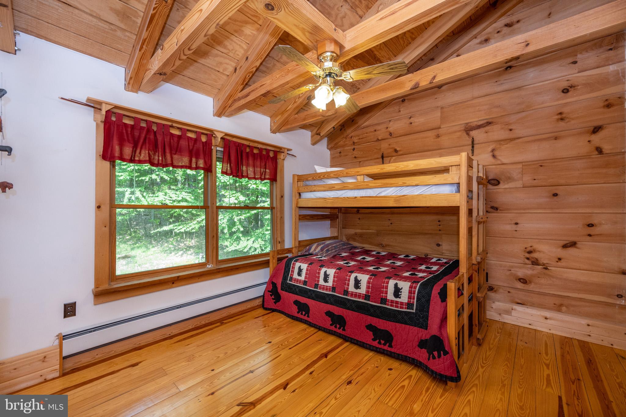 LAKE SHORE ESTATES - Residential