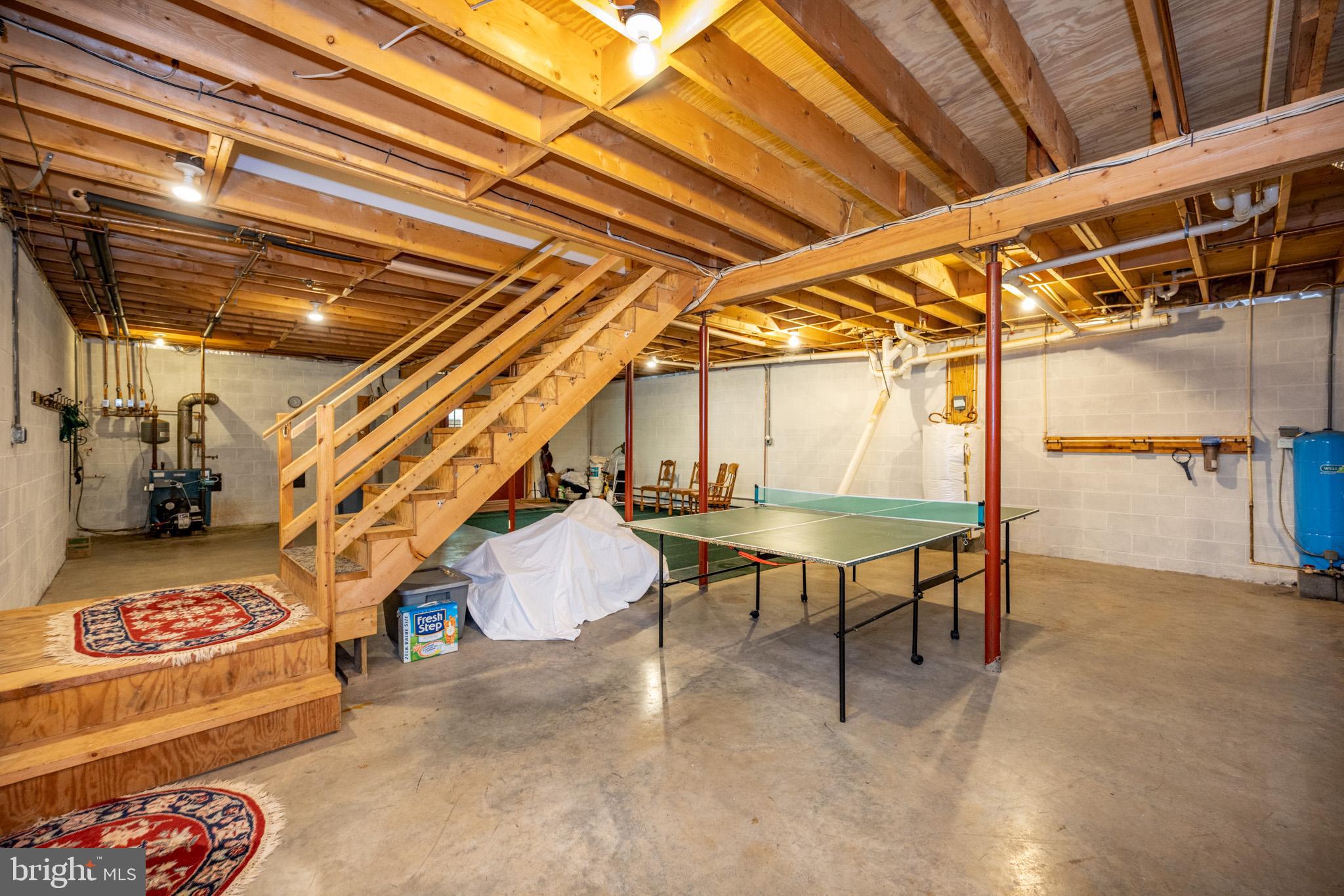 LAKE SHORE ESTATES - Residential