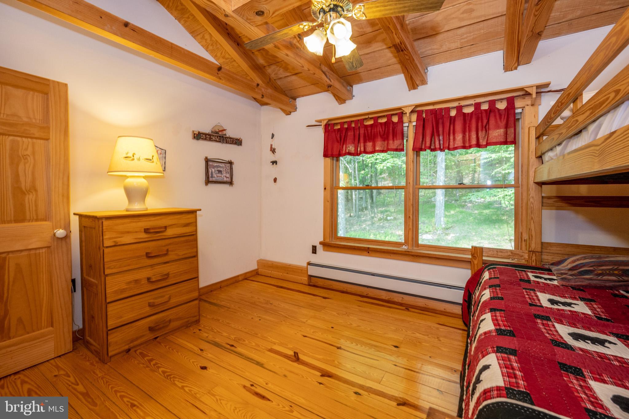 LAKE SHORE ESTATES - Residential