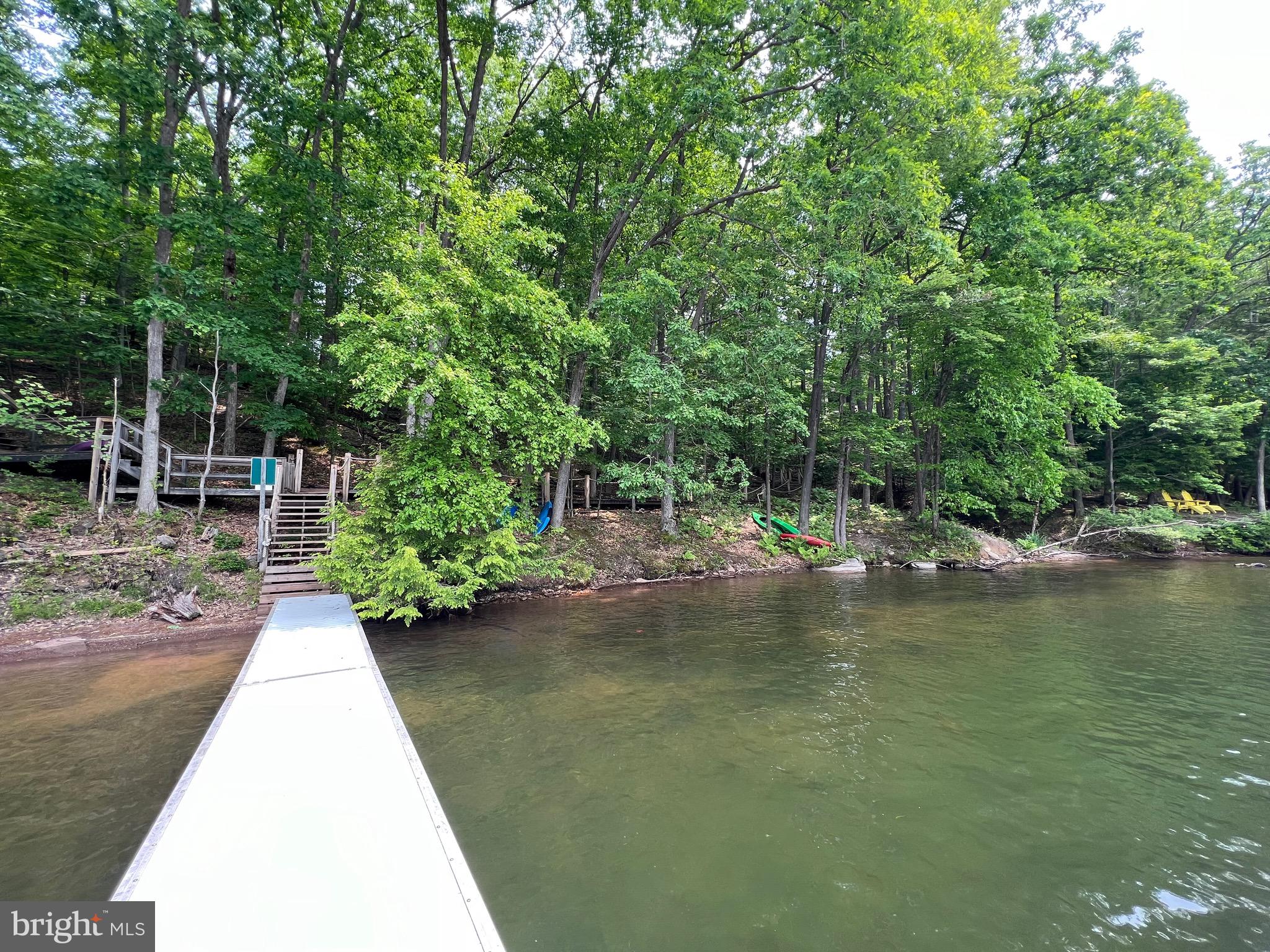 LAKE SHORE ESTATES - Residential