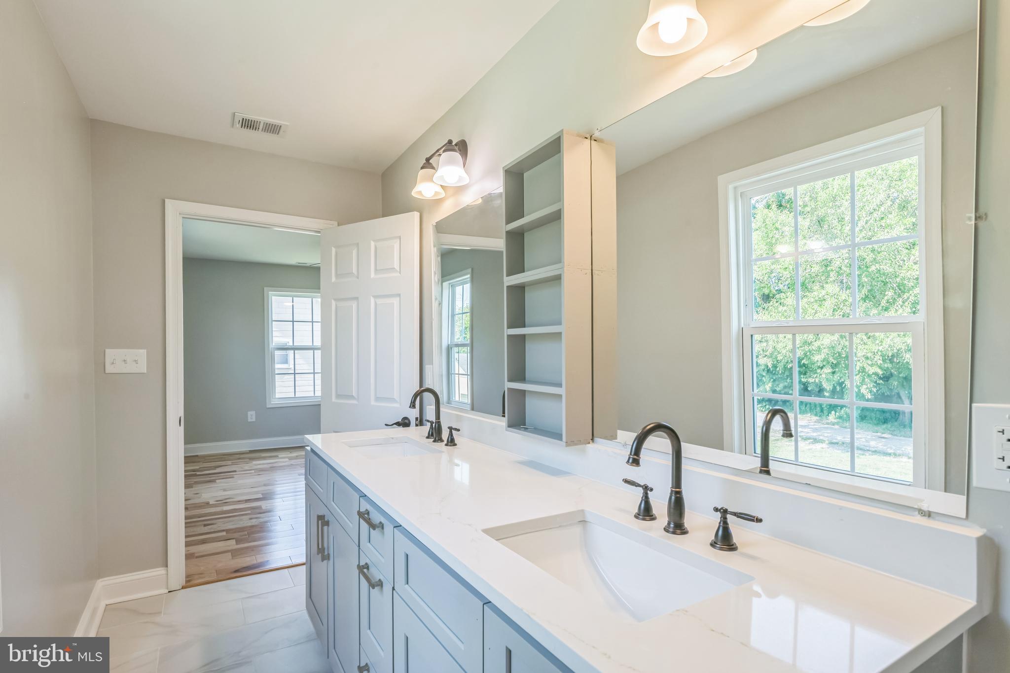 NEWTOWN HISTORIC DISTRIC - Residential