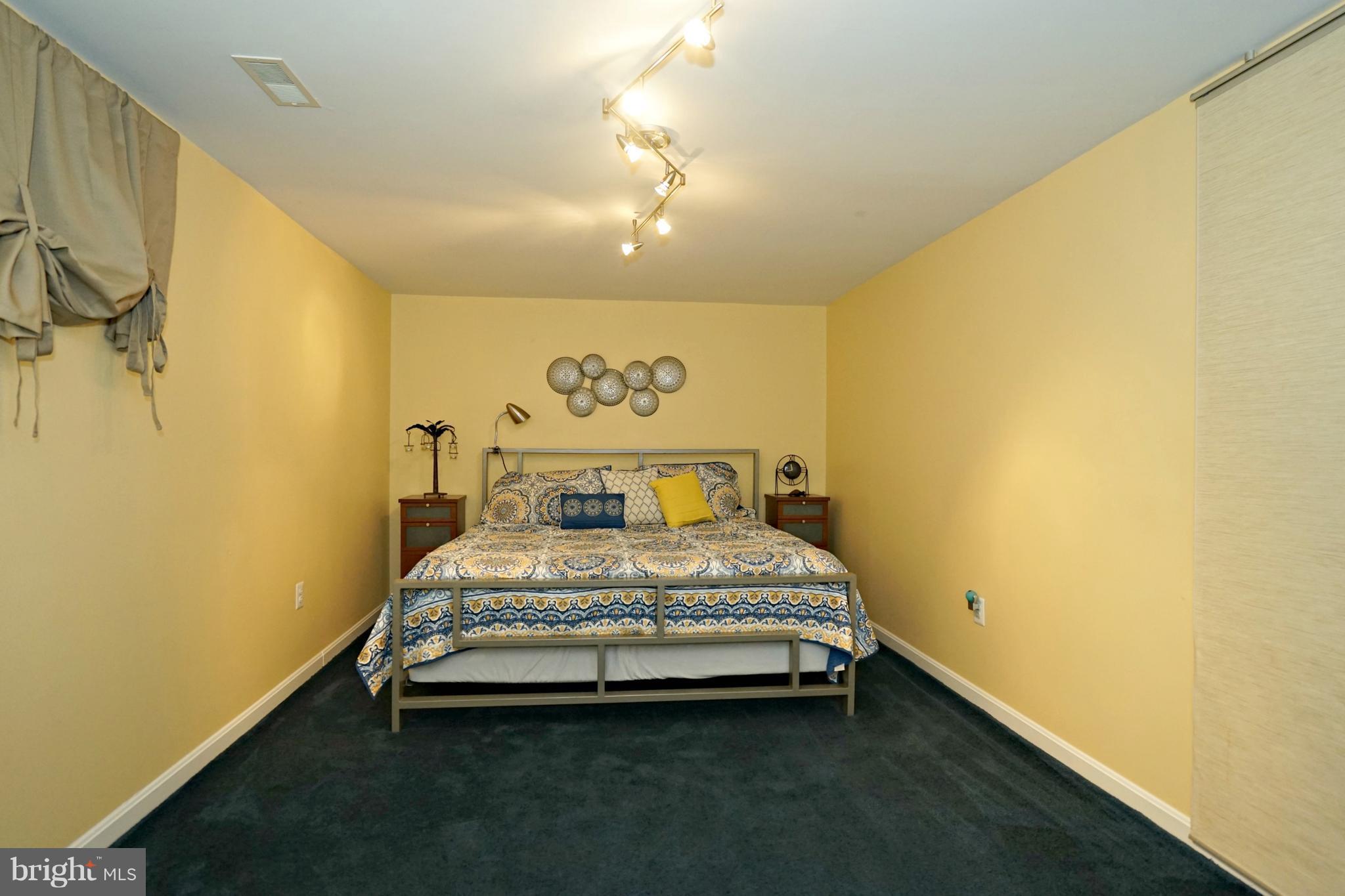 KINGSBROOKE - Residential