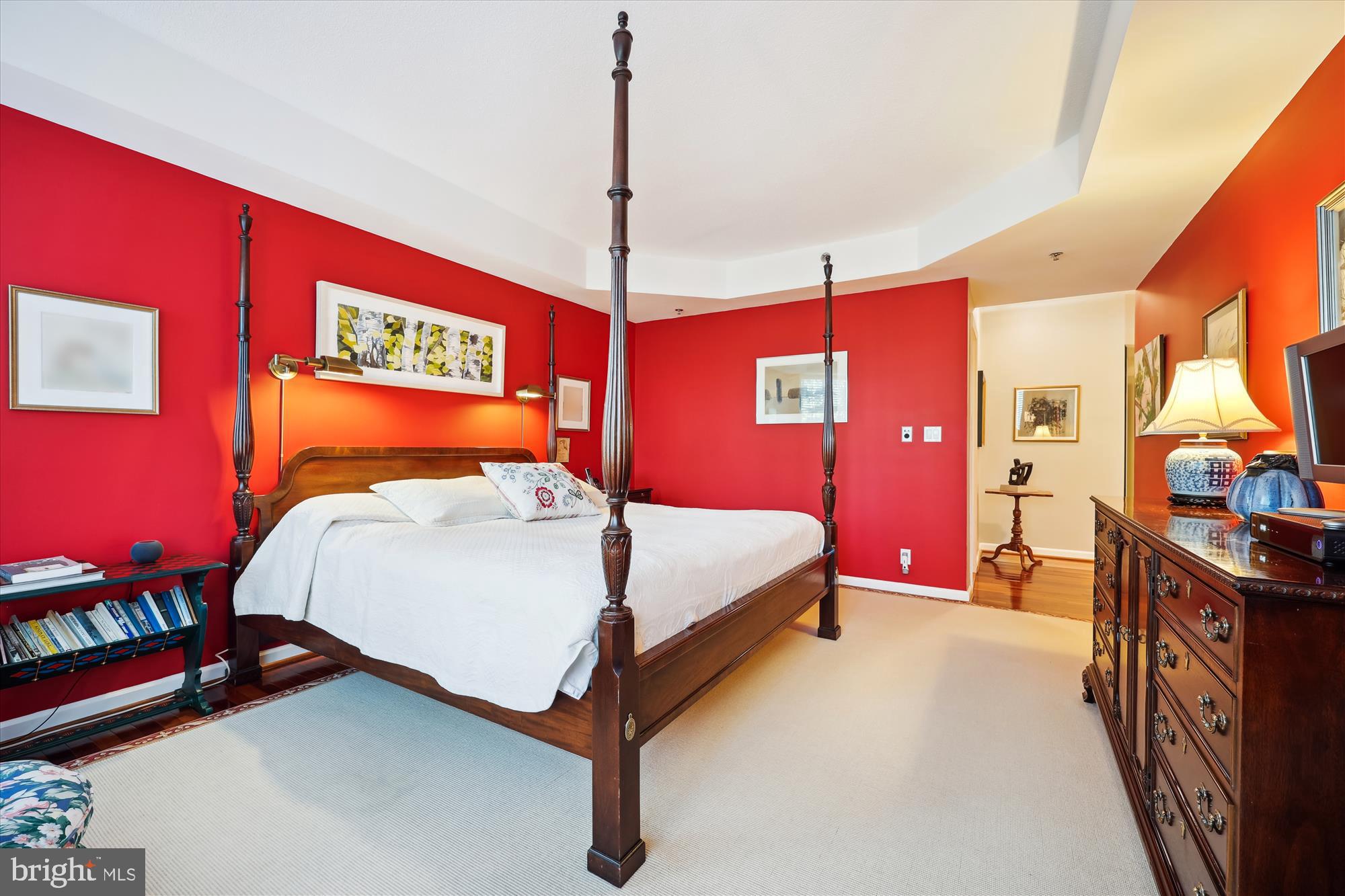 SOMERSET HOUSE - Residential