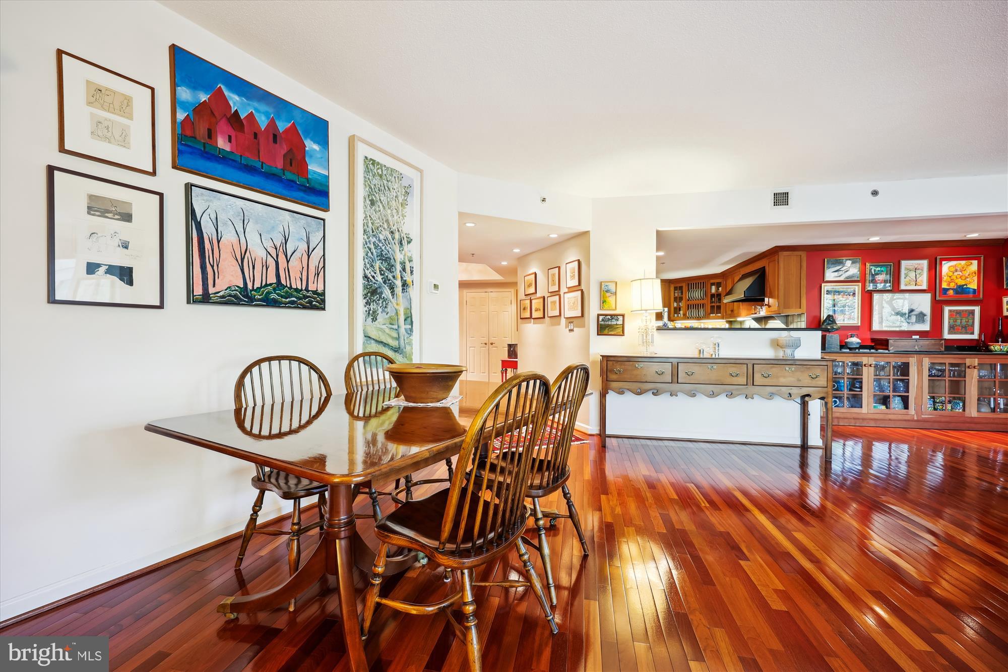 SOMERSET HOUSE - Residential