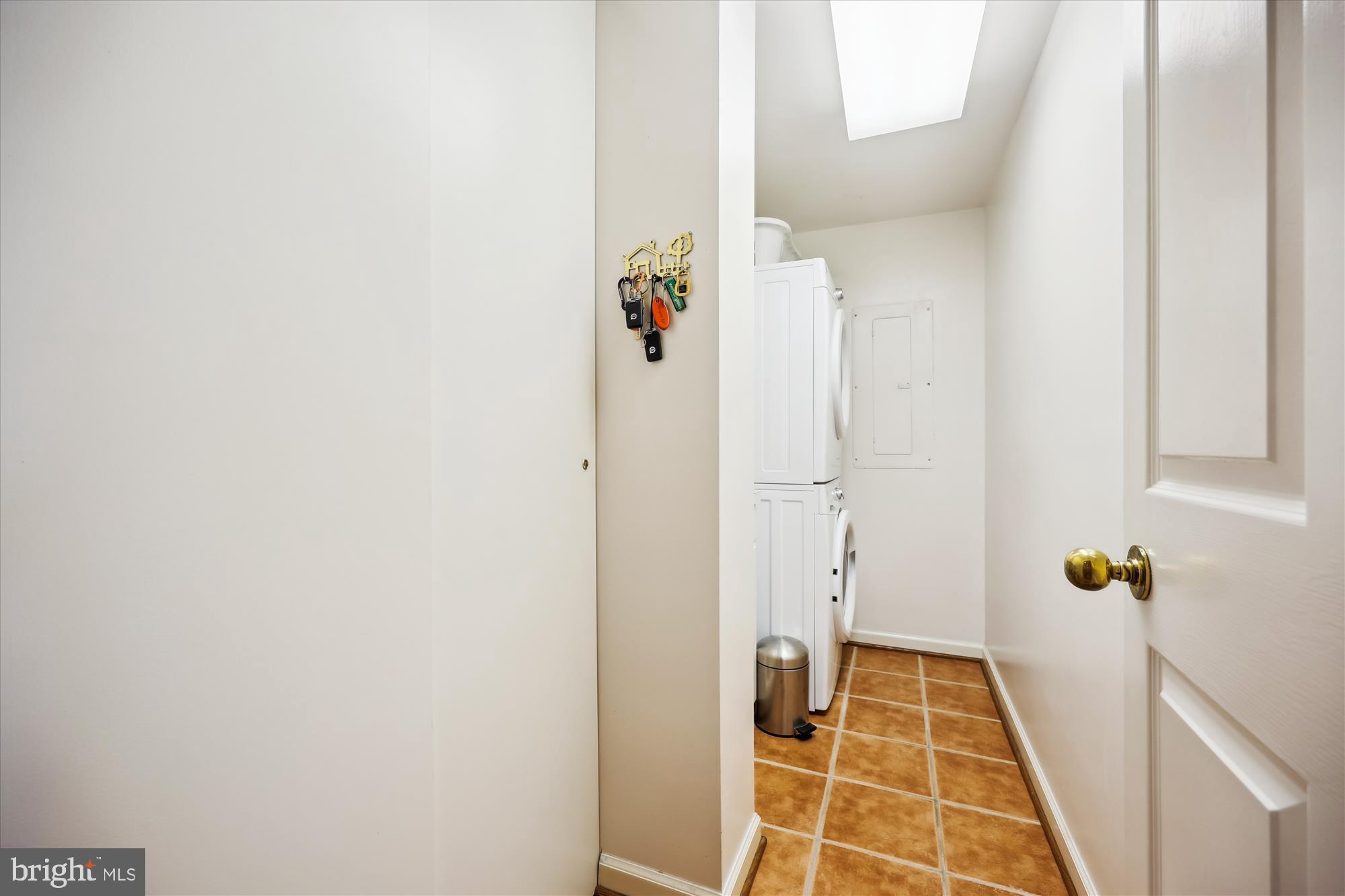 SOMERSET HOUSE - Residential