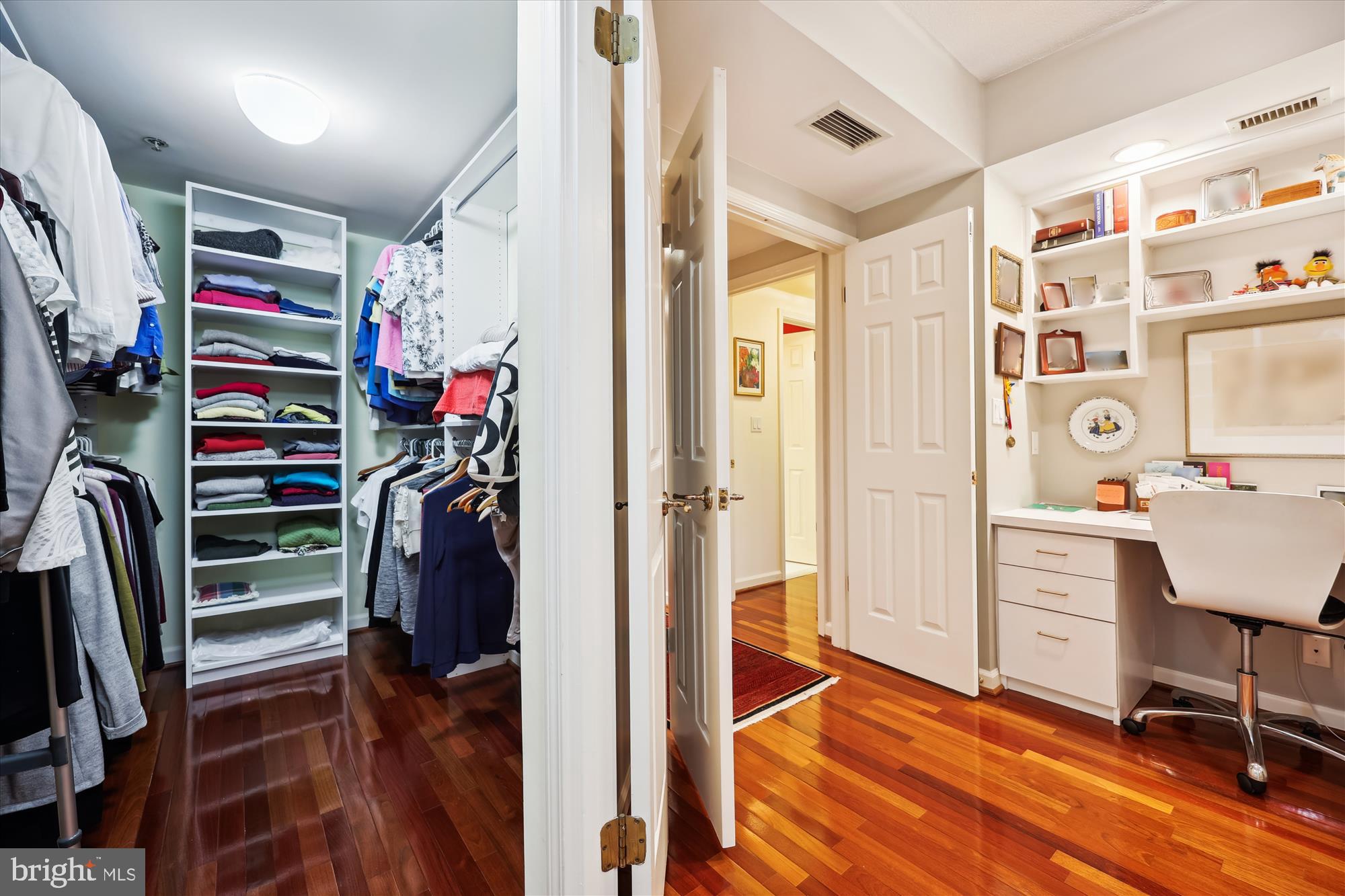 SOMERSET HOUSE - Residential