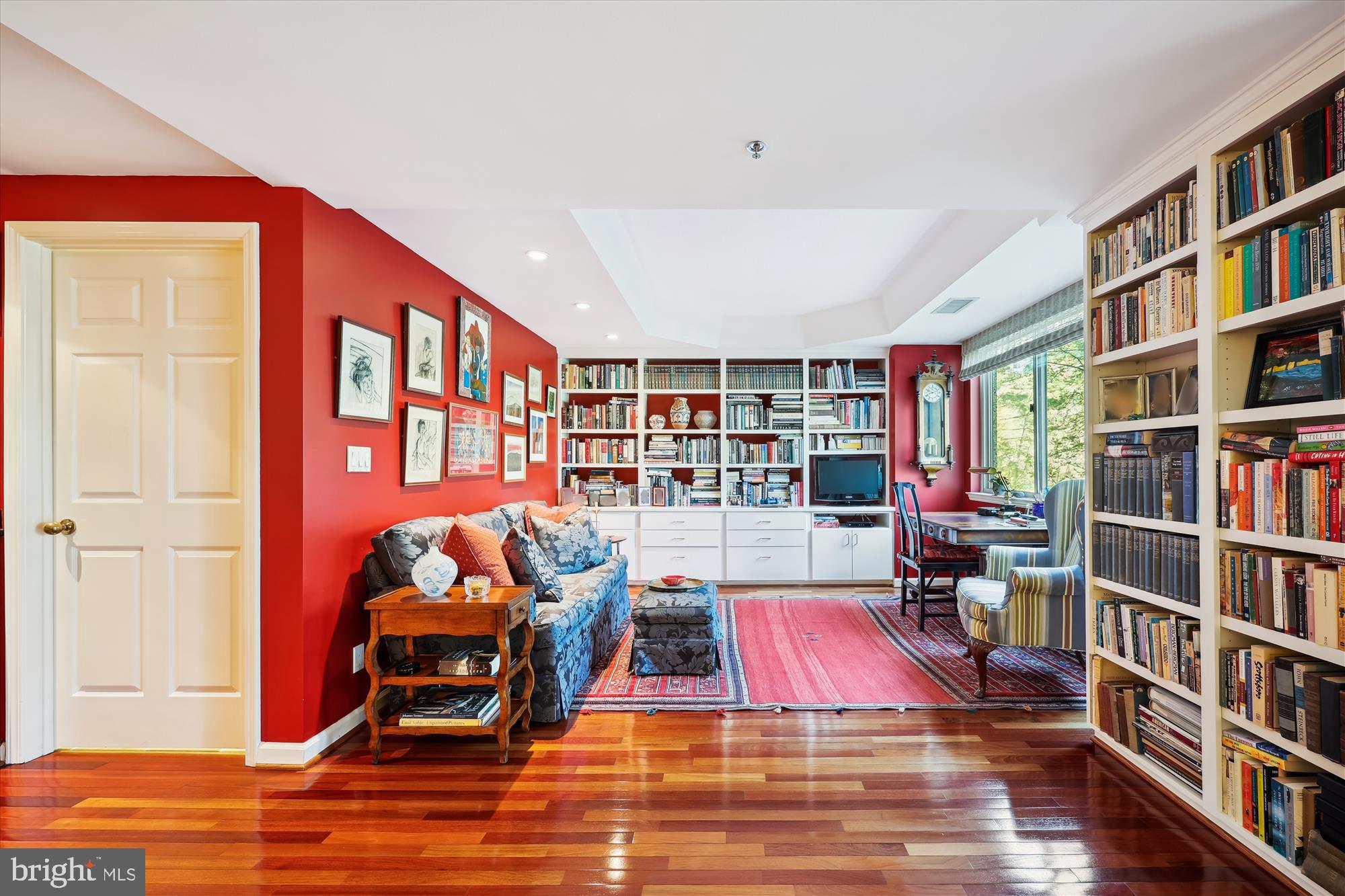 SOMERSET HOUSE - Residential