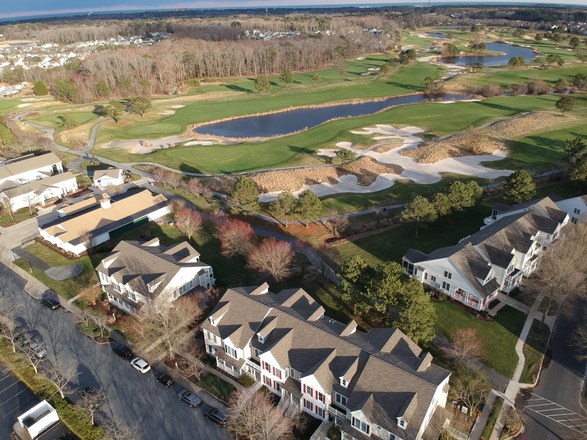 1 CLUBHOUSE DRIVE E