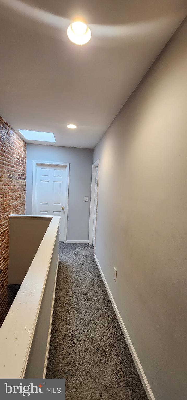 BROADWAY EAST - Residential Lease