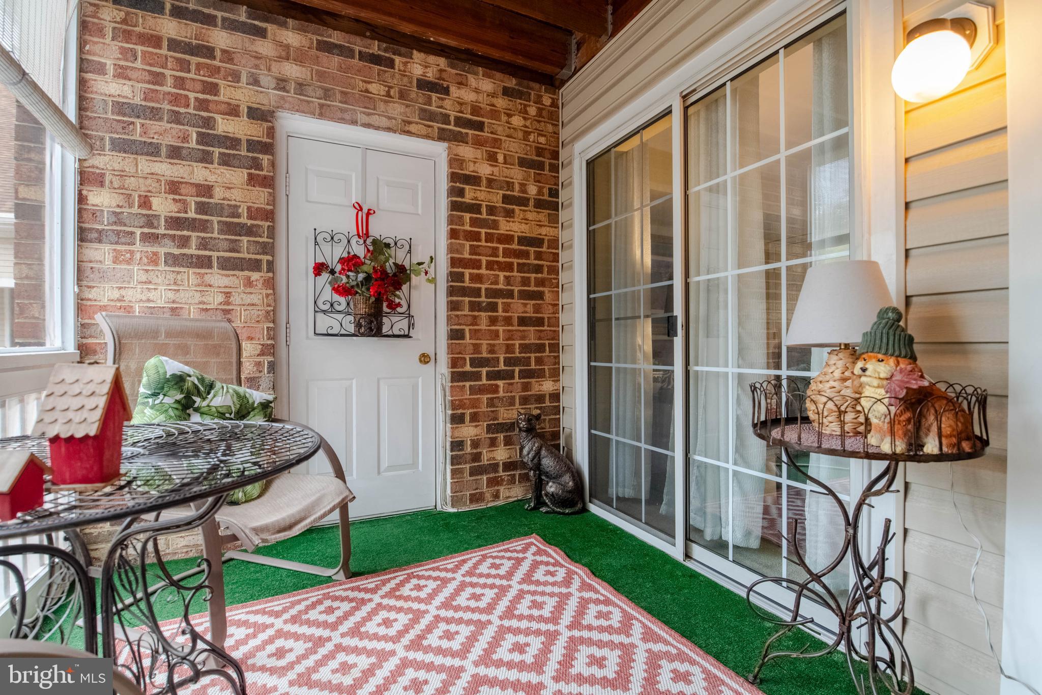 ENGLISH COUNTRY MANOR - Residential