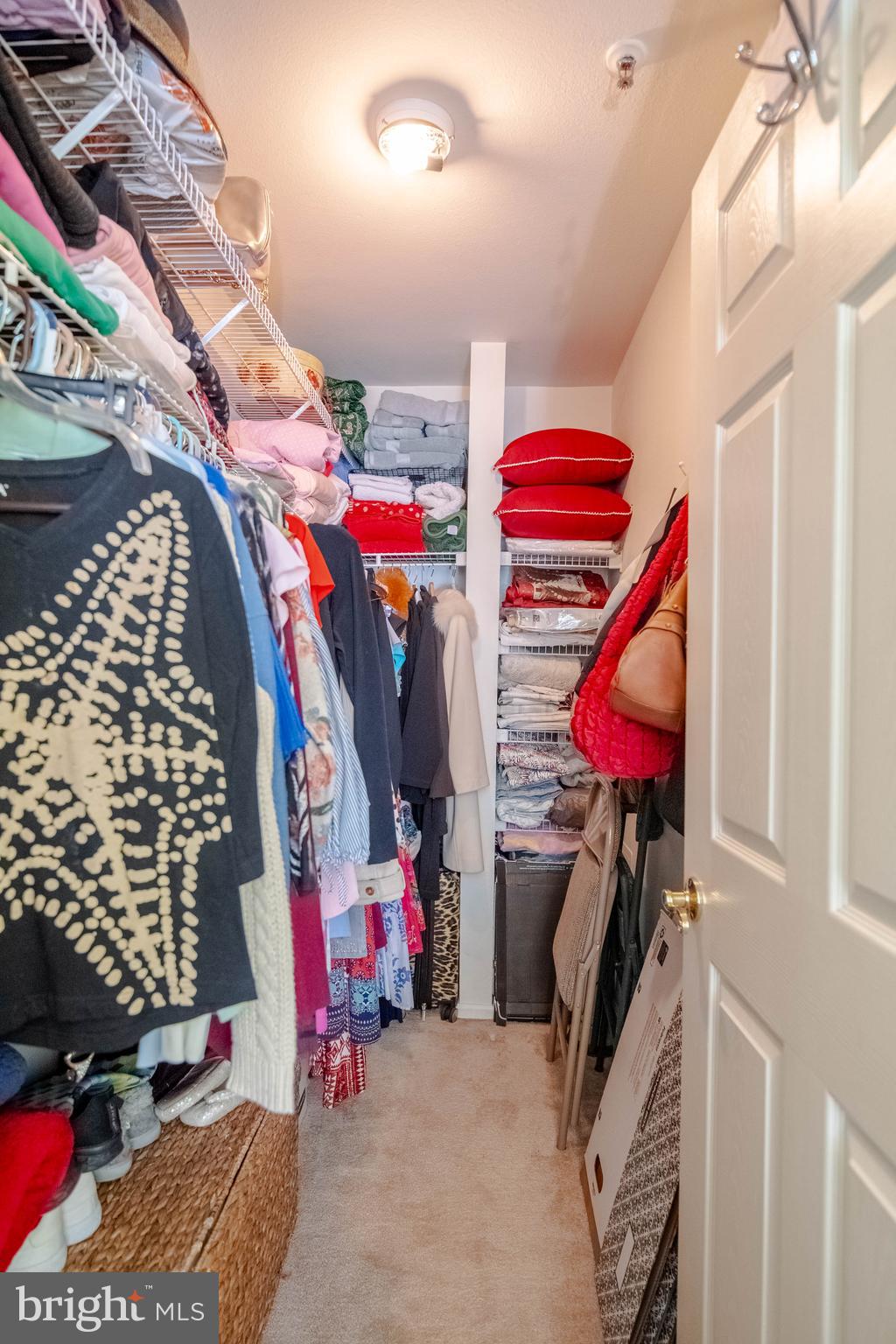 ENGLISH COUNTRY MANOR - Residential