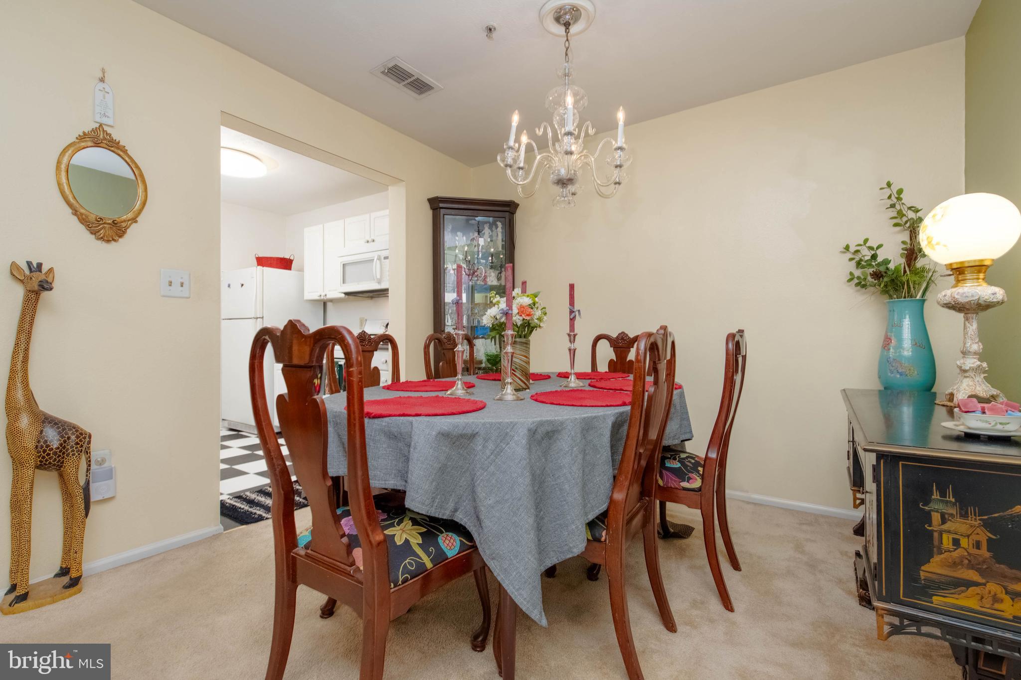 ENGLISH COUNTRY MANOR - Residential