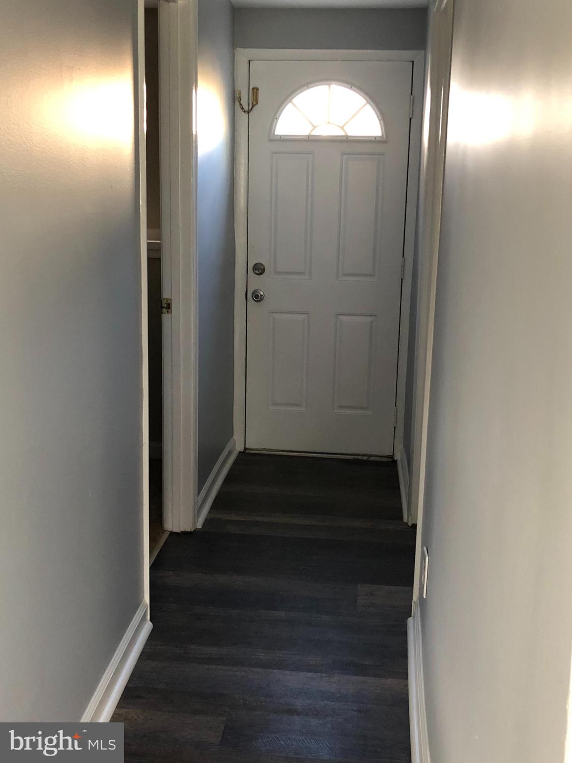 HILLCREST KNOLLS - Residential