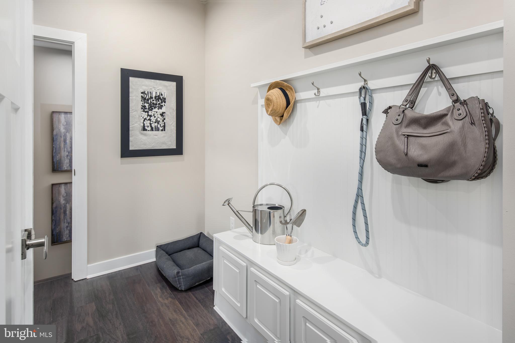 HERITAGE WOODS - Residential