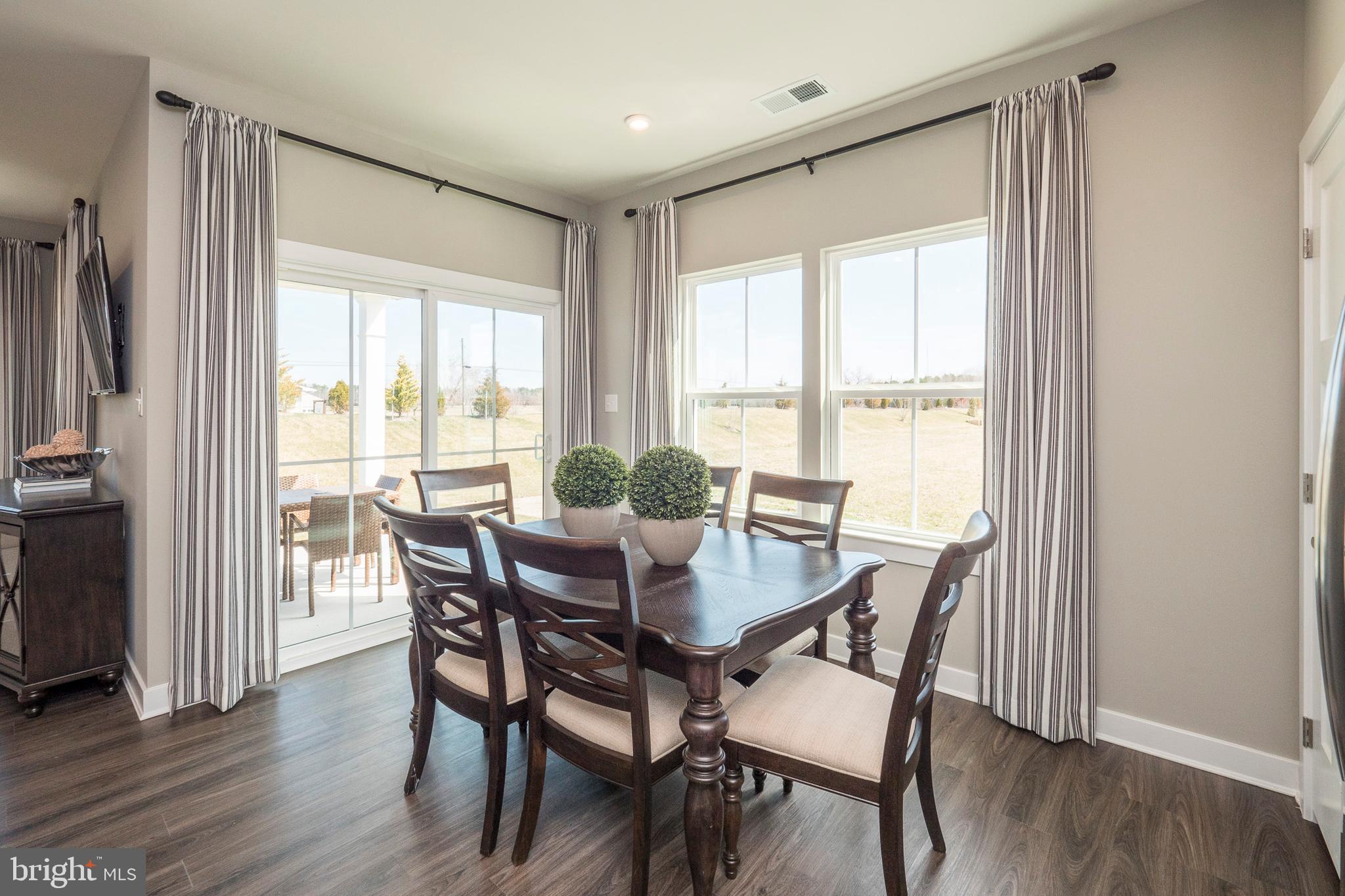 HERITAGE WOODS - Residential