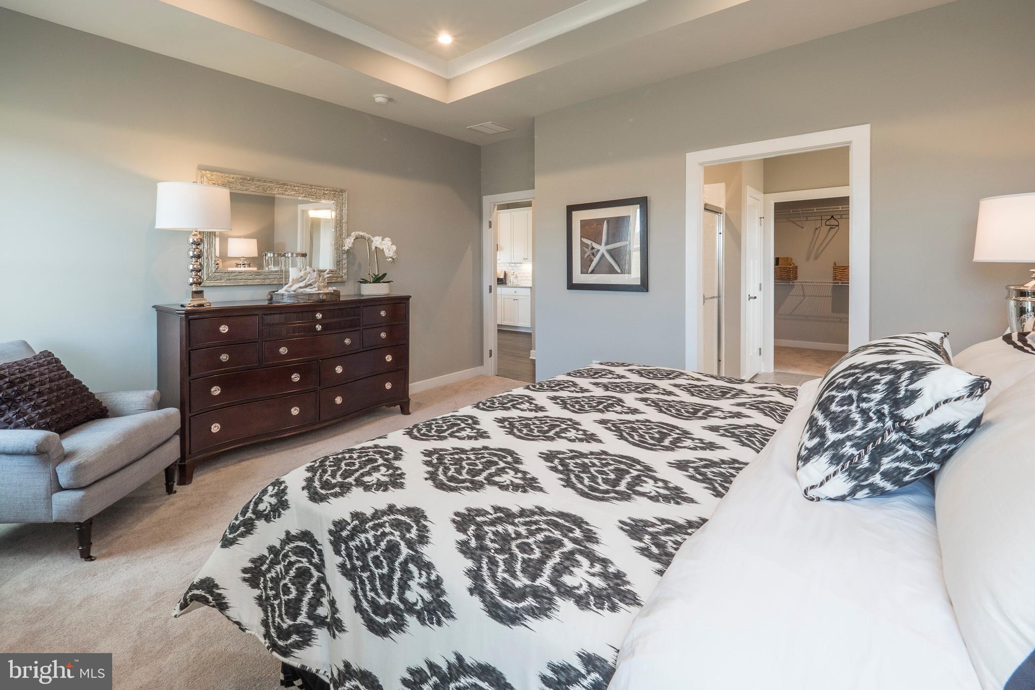 HERITAGE WOODS - Residential