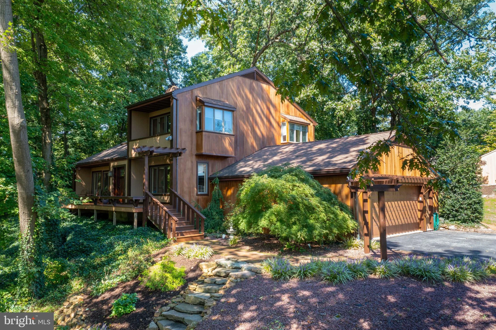 269 Brookwood Dr S, York, PA 17403