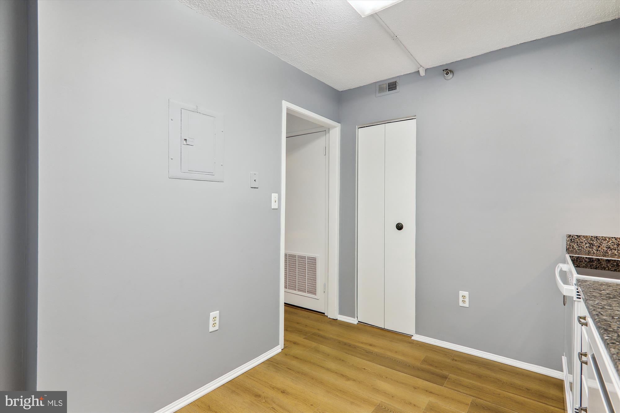 GREENS AT LEISURE WORLD - Residential