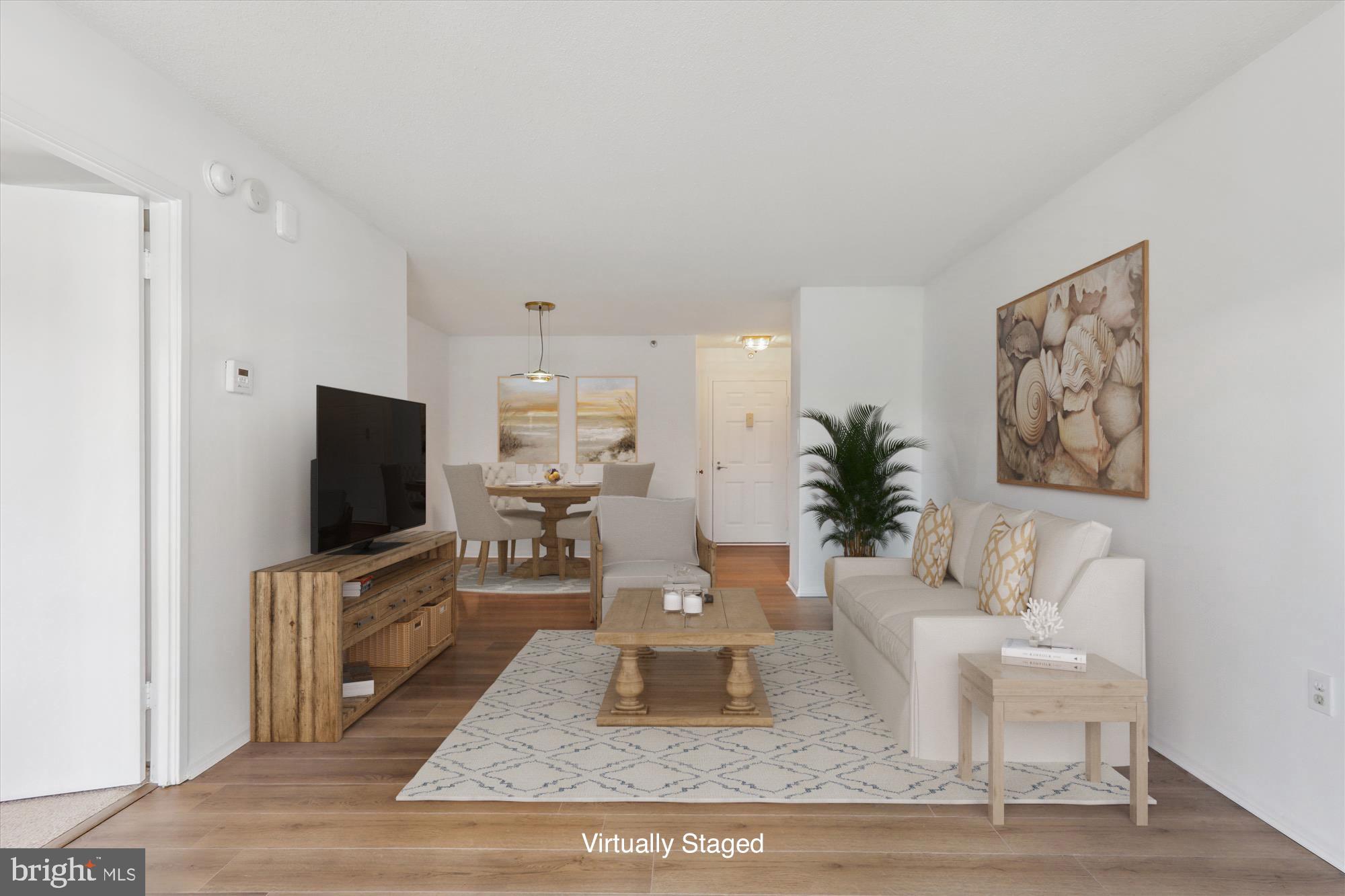 GREENS AT LEISURE WORLD - Residential