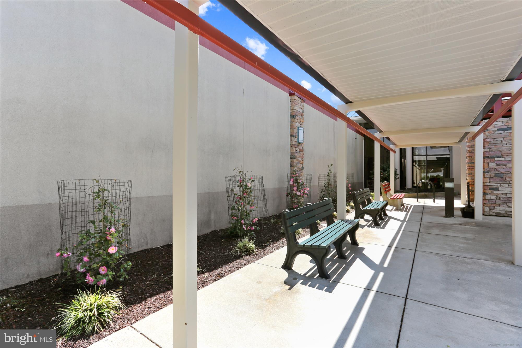 GREENS AT LEISURE WORLD - Residential