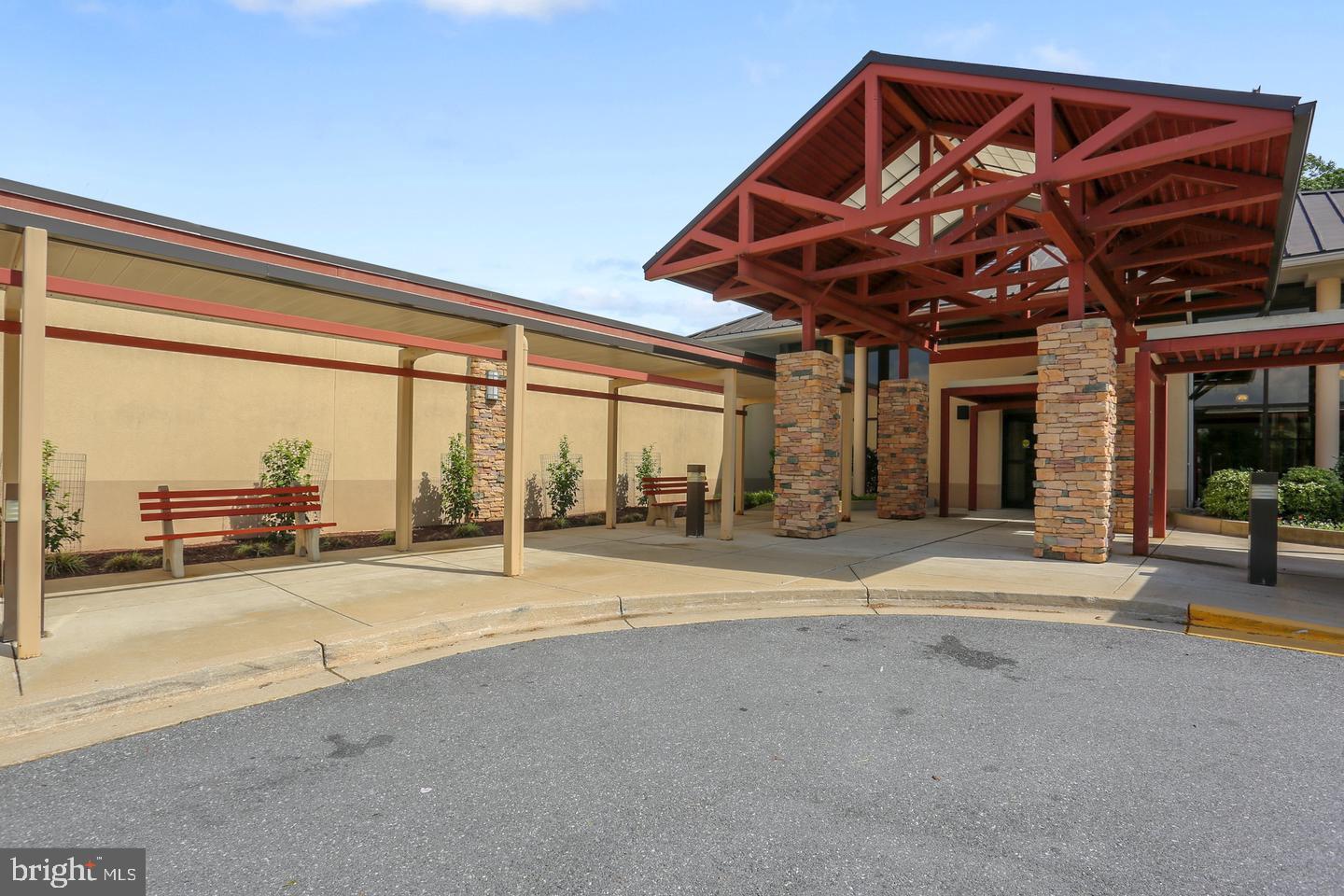 GREENS AT LEISURE WORLD - Residential