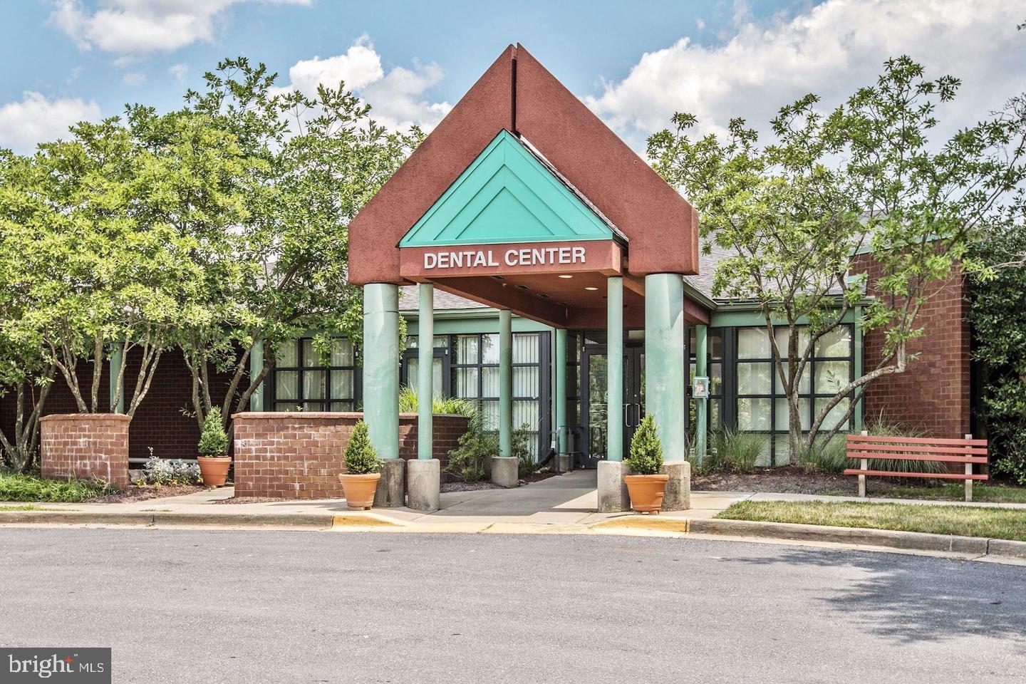 GREENS AT LEISURE WORLD - Residential