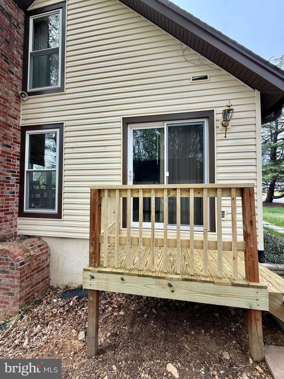 FORT WASHINGTON ESTATES - Residential