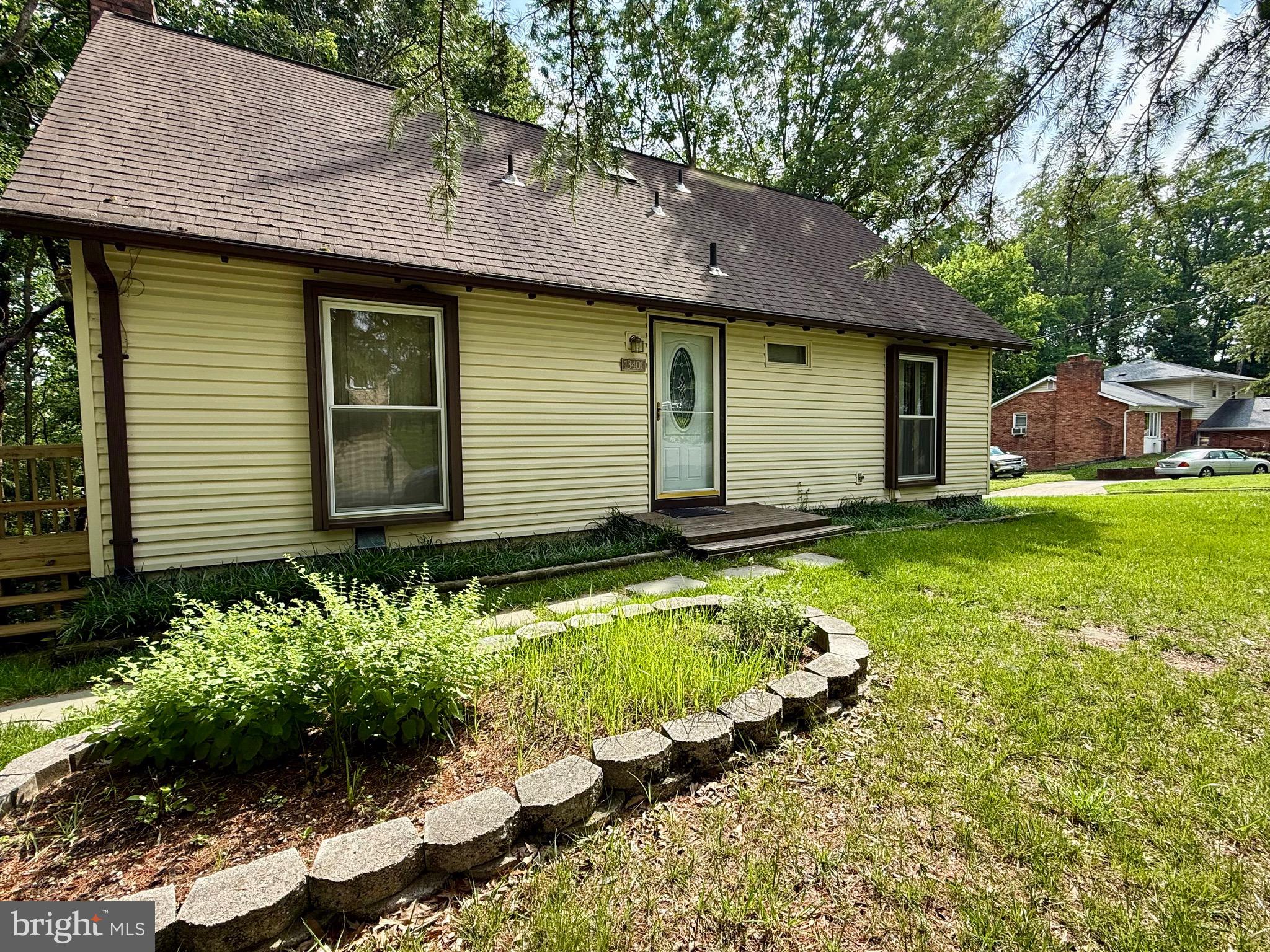 FORT WASHINGTON ESTATES - Residential