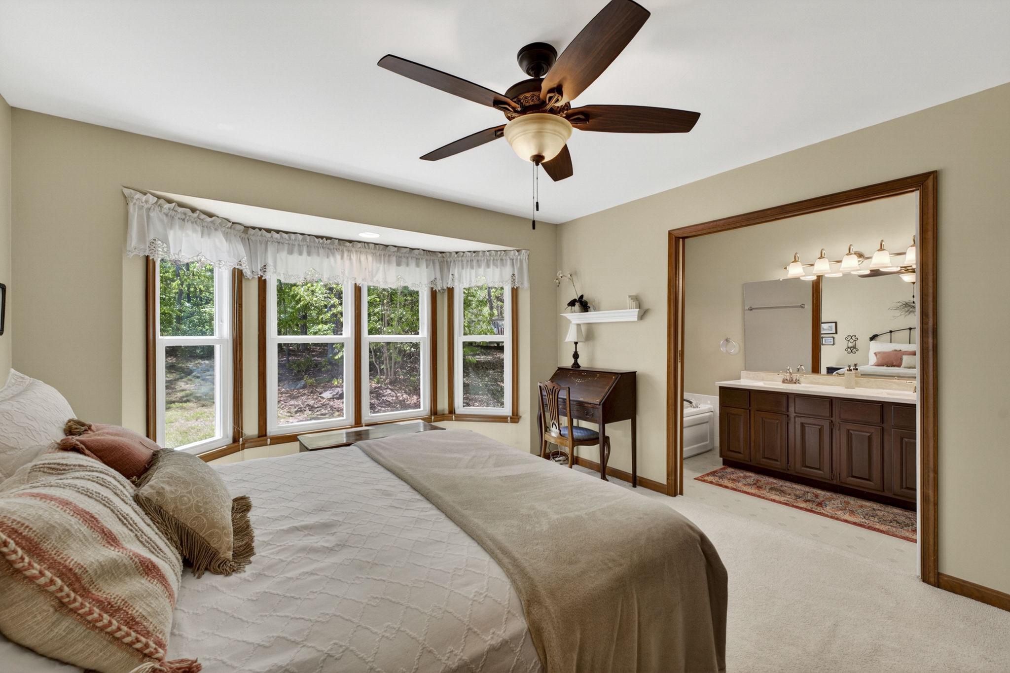 LAKE OF THE WOODS - Residential