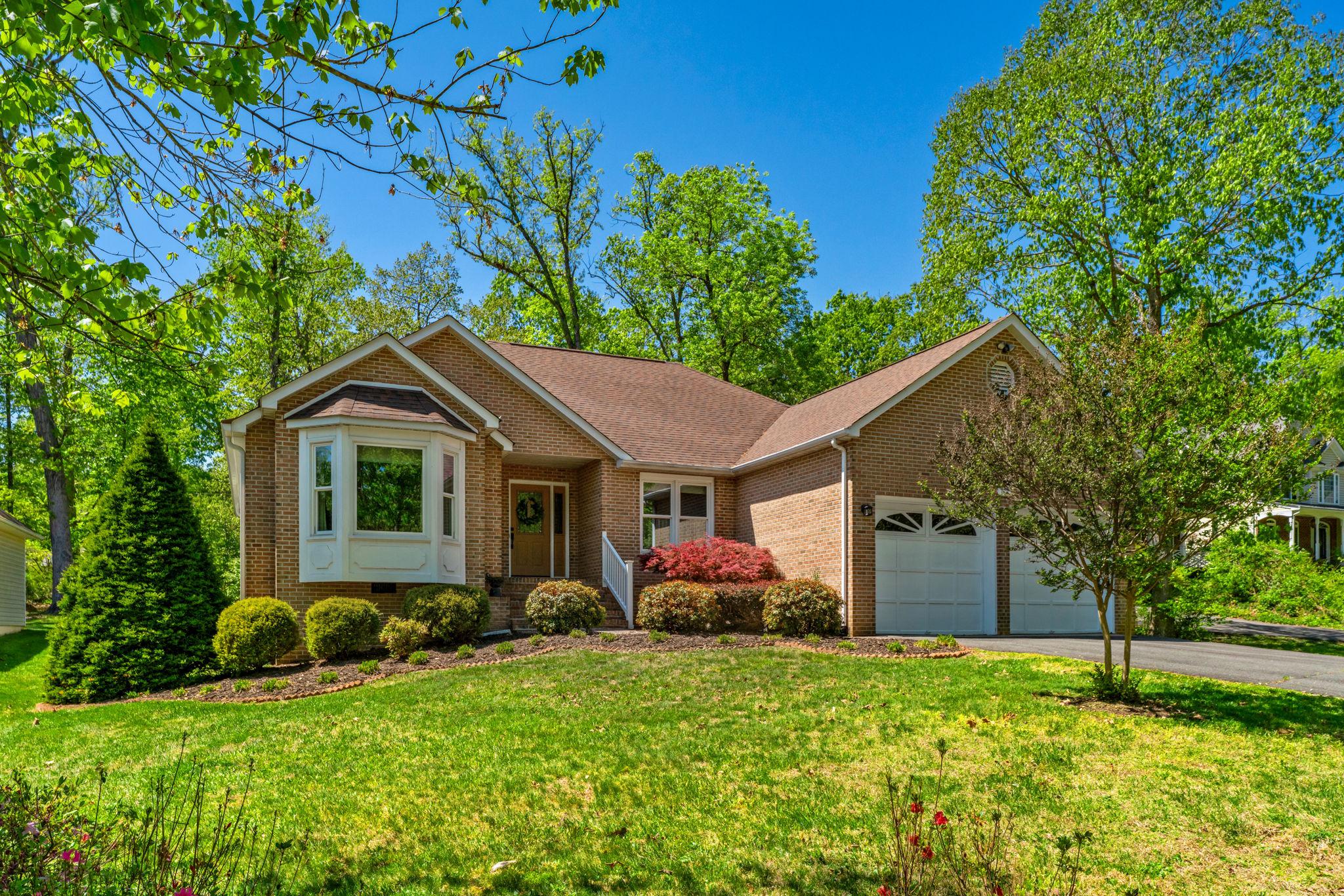 LAKE OF THE WOODS - Residential