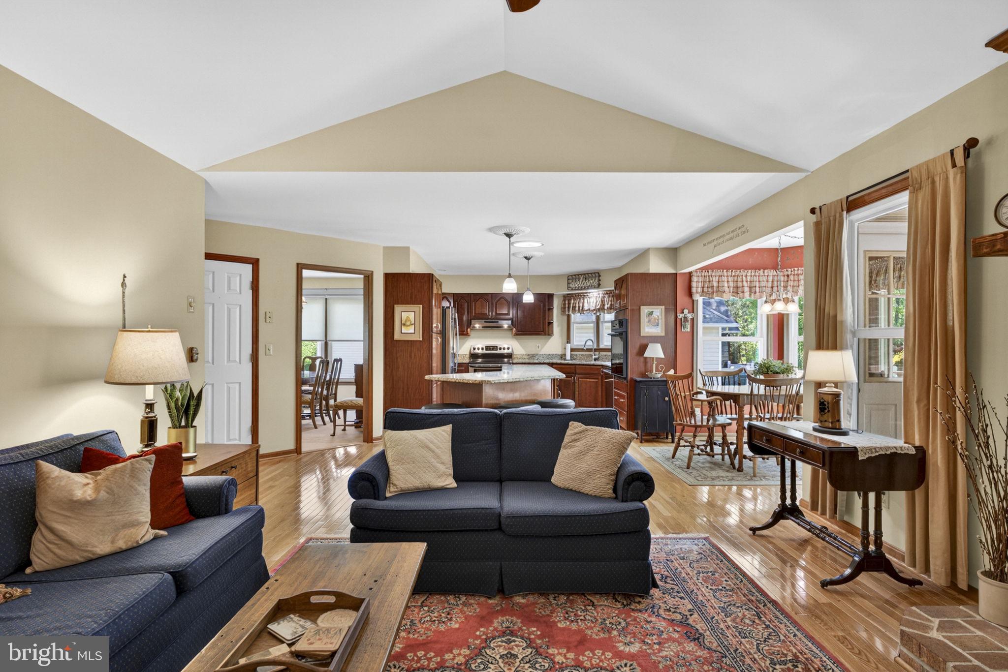 LAKE OF THE WOODS - Residential