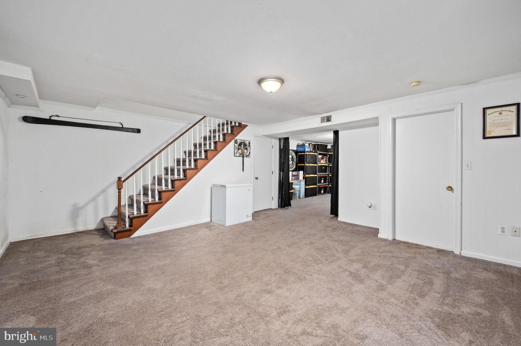 SPRING VALLEY - Residential