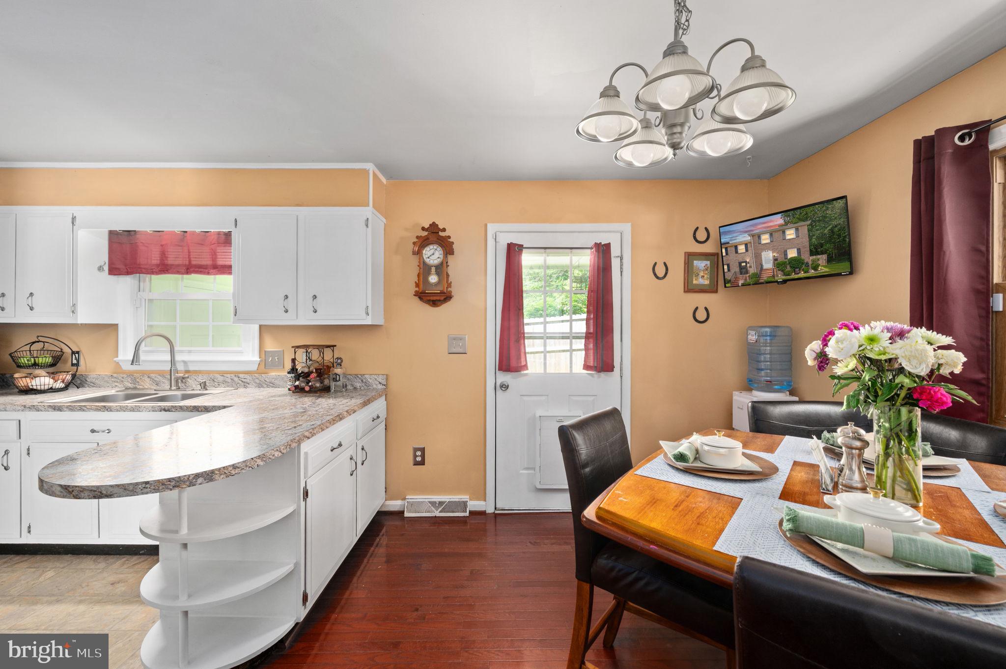 SPRING VALLEY - Residential