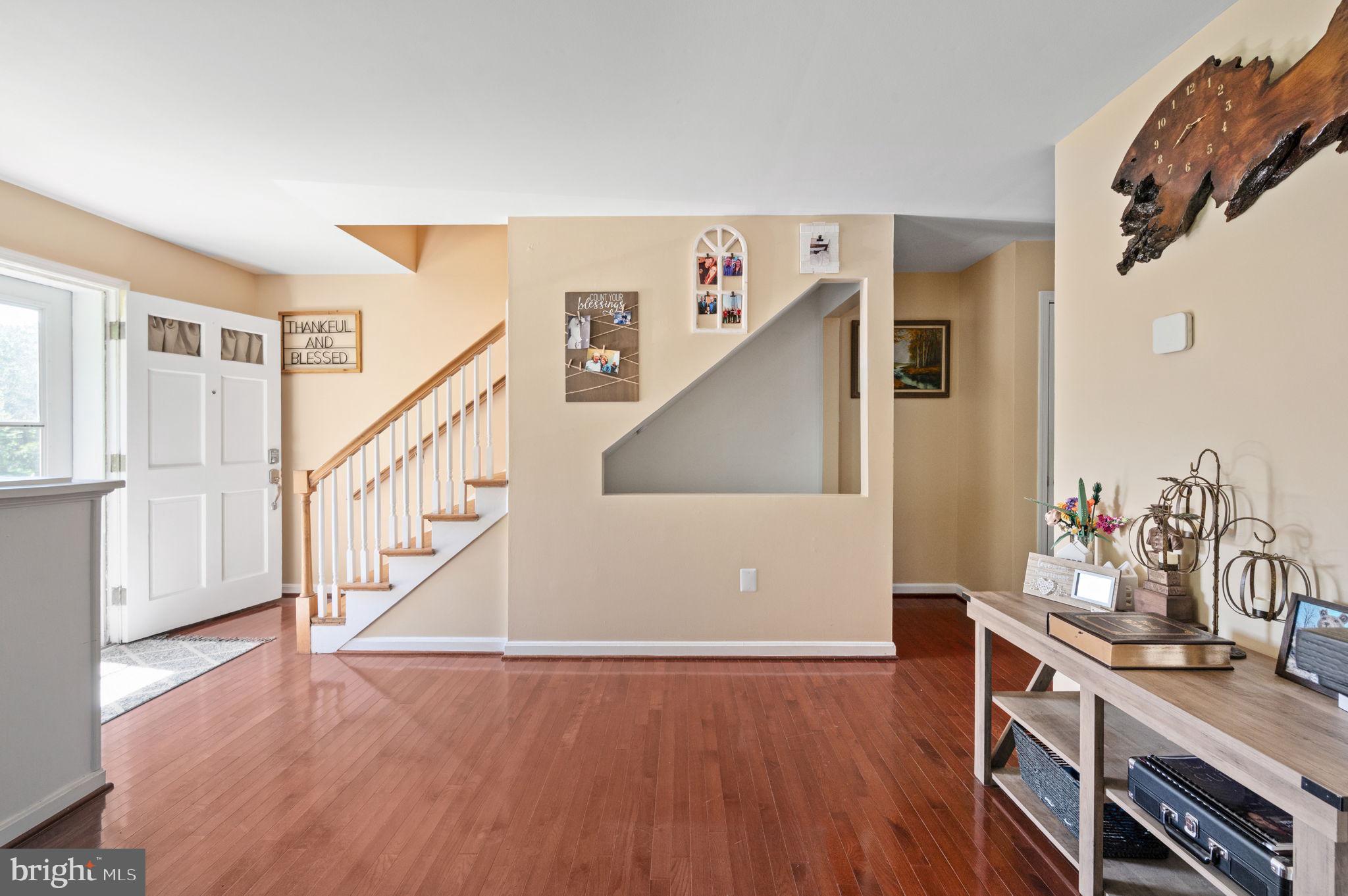 SPRING VALLEY - Residential