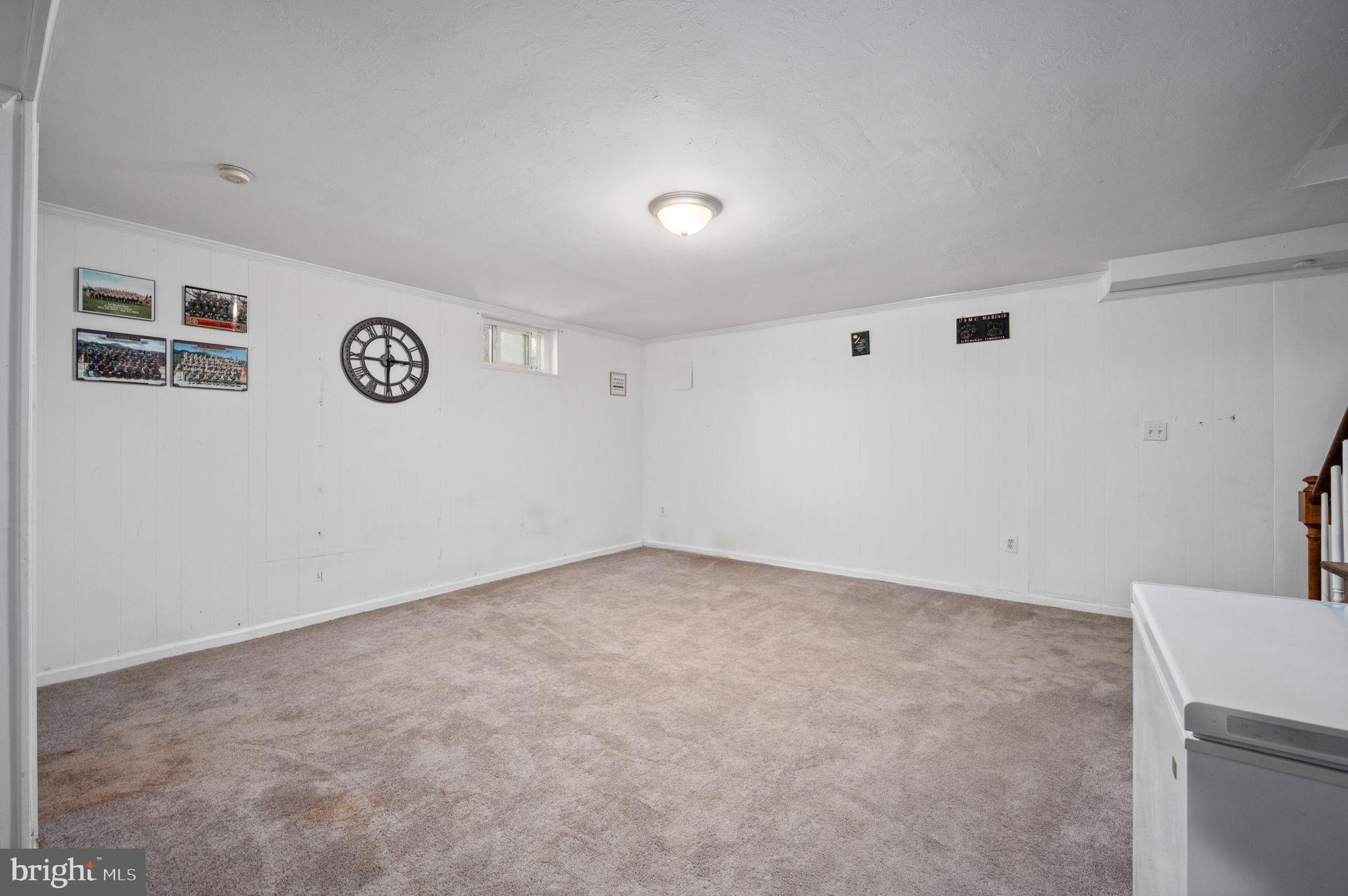 SPRING VALLEY - Residential