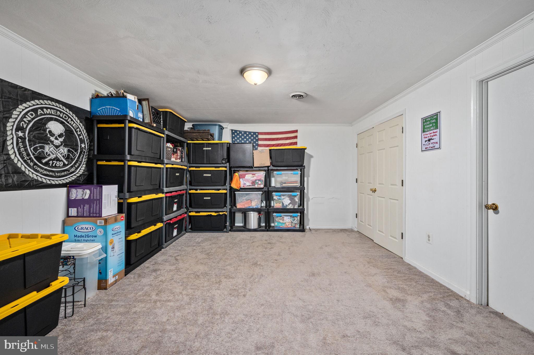 SPRING VALLEY - Residential