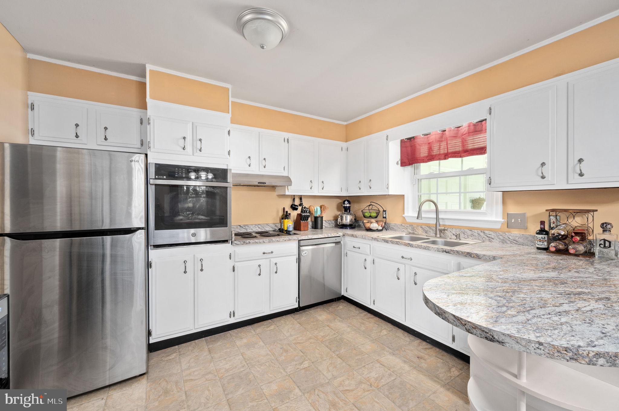 SPRING VALLEY - Residential