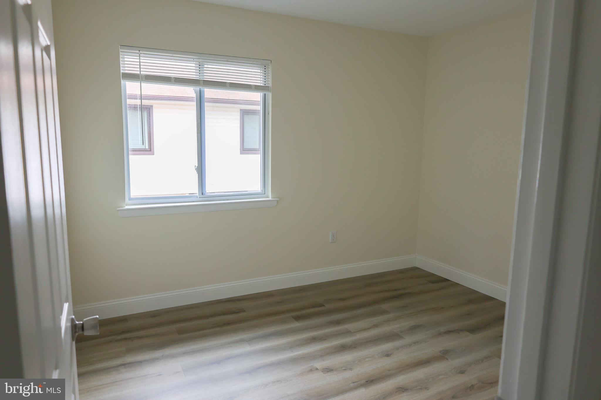 PINEWOOD MEADOWS - Residential Lease