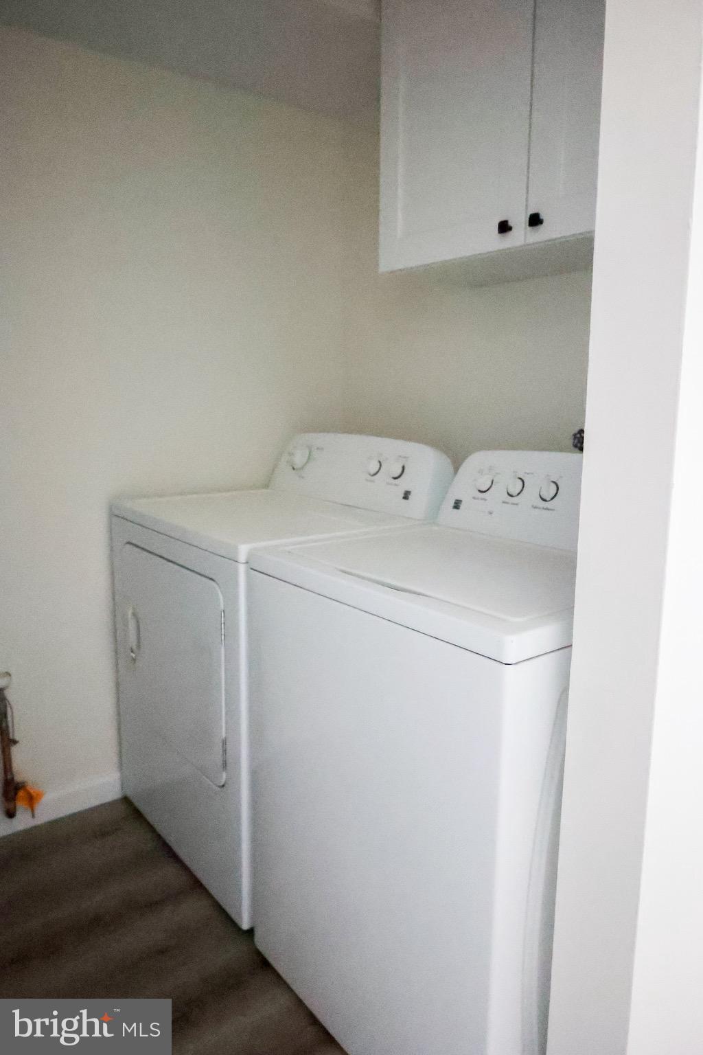 PINEWOOD MEADOWS - Residential Lease