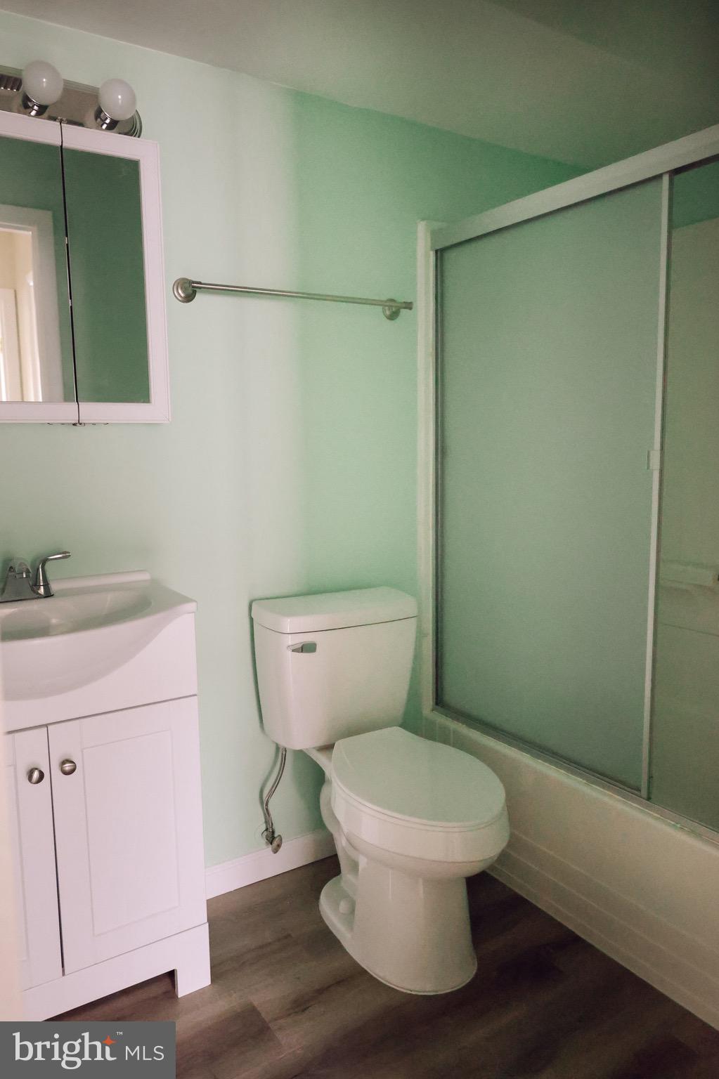 PINEWOOD MEADOWS - Residential Lease