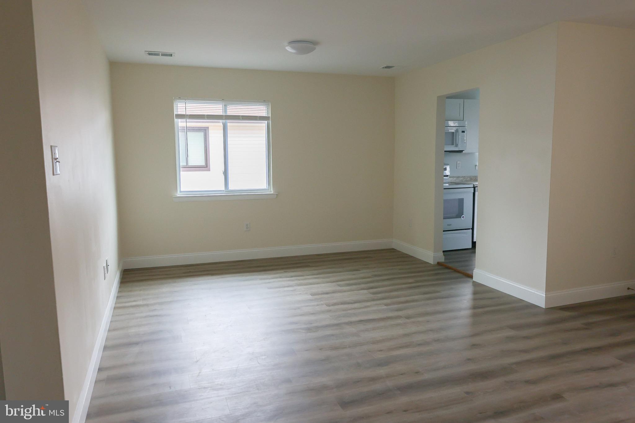 PINEWOOD MEADOWS - Residential Lease