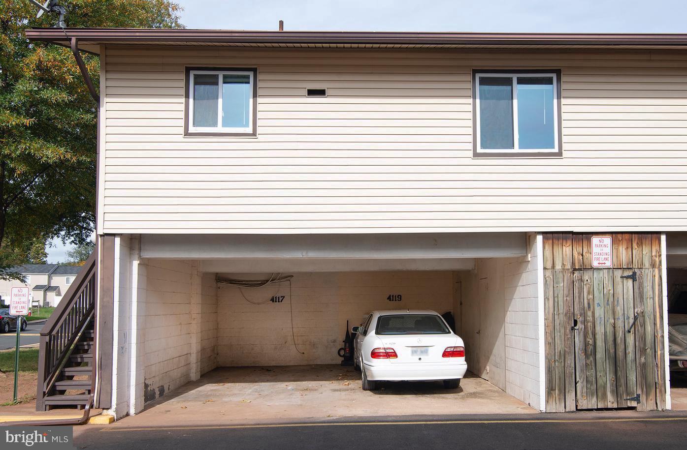 PINEWOOD MEADOWS - Residential Lease
