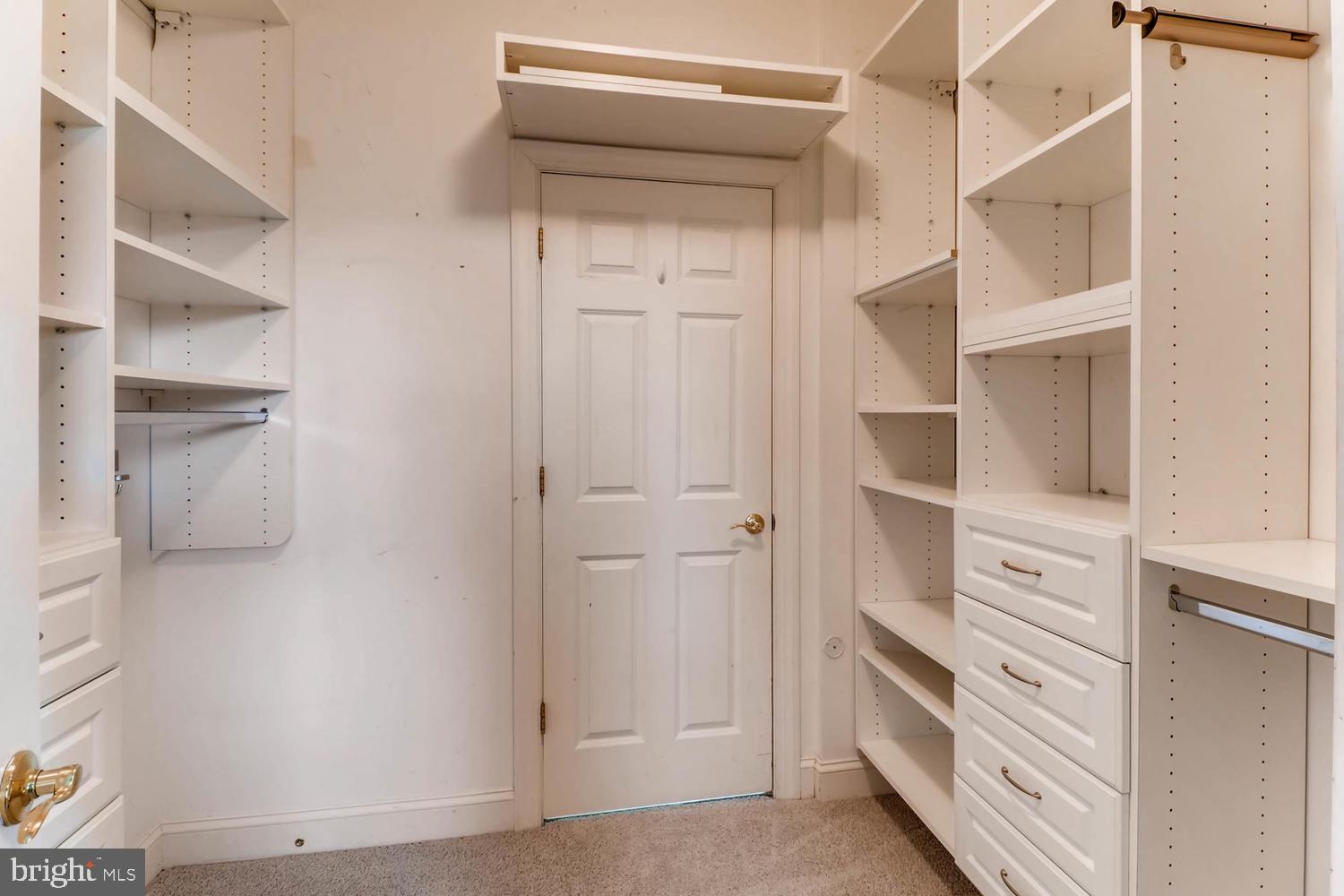 HARBORVIEW - Residential Lease