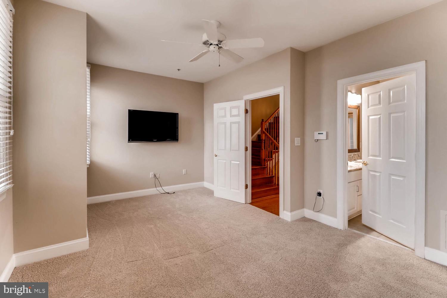 HARBORVIEW - Residential Lease