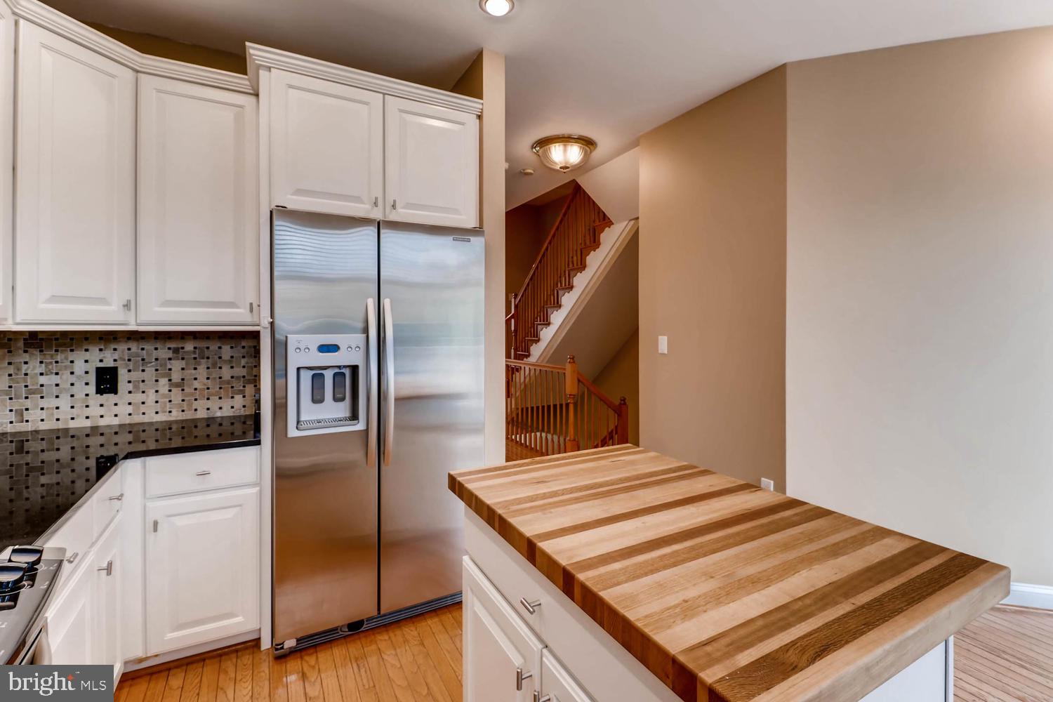 HARBORVIEW - Residential Lease