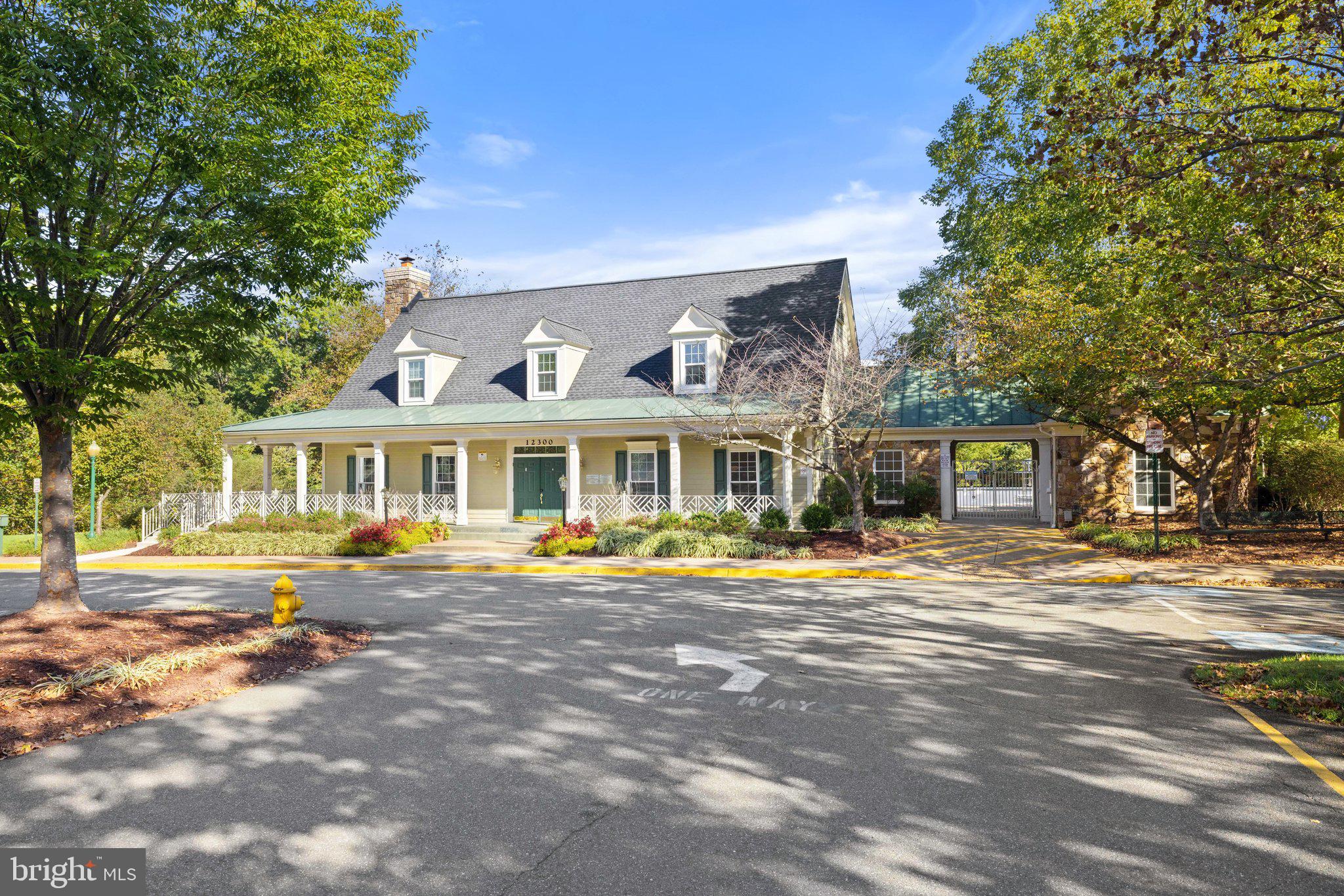 BARR HILL AT INVERNESS - Residential