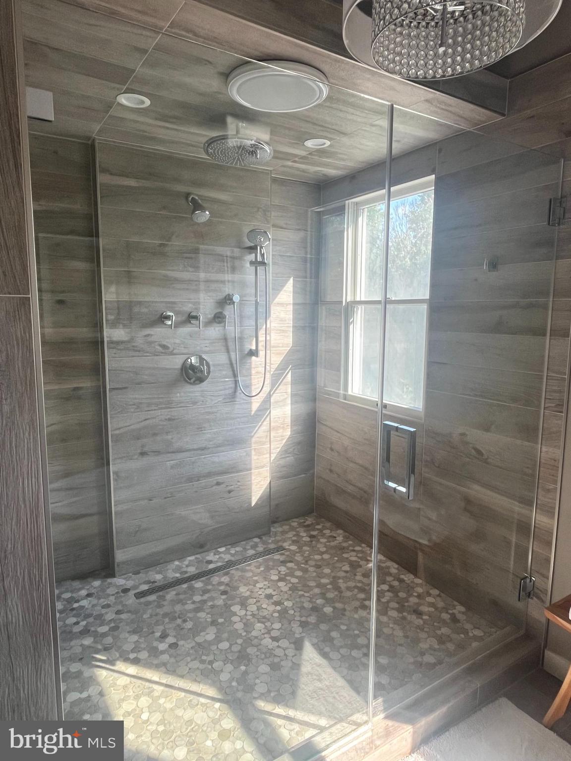 BIG PINES VILLAGE - Residential