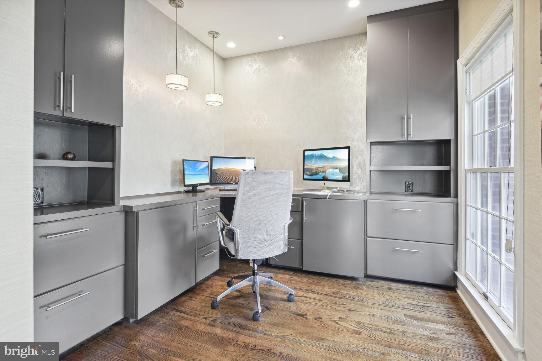 BIG PINES VILLAGE - Residential